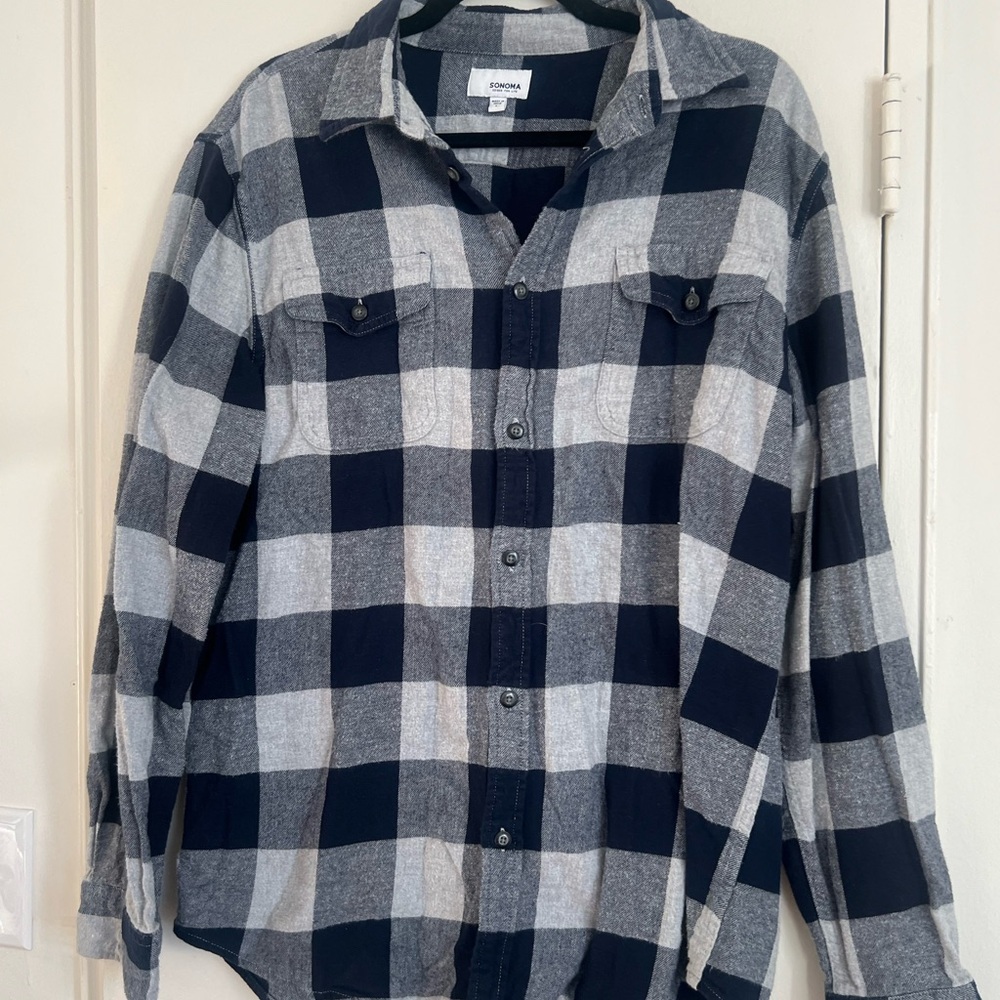 Men's Black and Gray Checkered Shirt